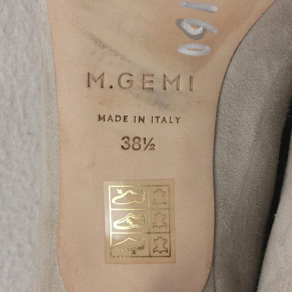 M.Gemi The Marzia 35 Pumps 38.5 Light Oatmeal Suede Pointed Toe Kitten Heel